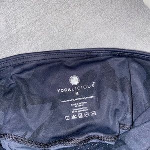 Yogalicious camo leggings